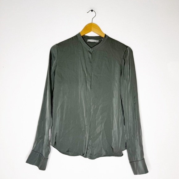 Vince Silk Blend Button-Up Blouse – Size 8 (Green) - Picture 2 of 7